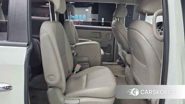 Kia The New Carnival 2018 Белый из Кореи, фото 3