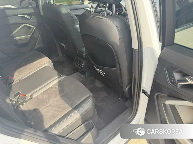 Audi Q3 2023 Белый из Китая, фото 3