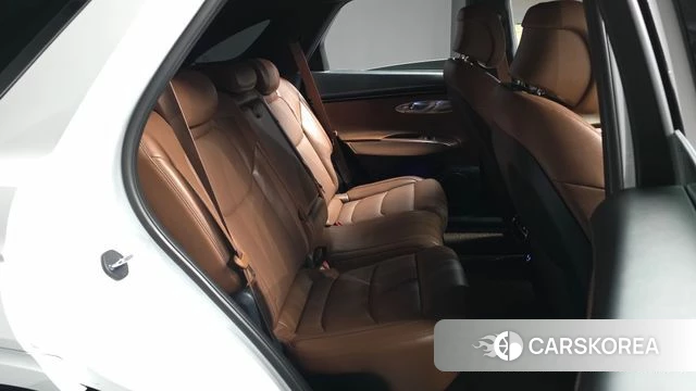 Genesis GV70 2021 Белый из Кореи, фото 3