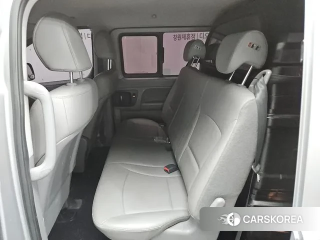 Hyundai The New Grand Starex 2019 Серебристо-серый из Кореи, фото 3