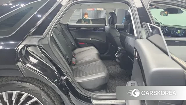 Hyundai Grandeur Hybrid (GN7) 2024 Черный из Кореи, фото 3