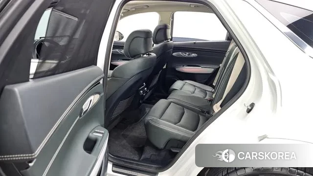 Genesis Electrified GV70 2022 Белый из Кореи, фото 3