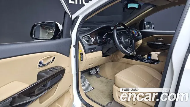 Kia The New Carnival id 2292233 из Кореи 3