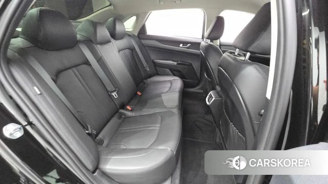 Kia K5 3rd generation 2023 Черный из Кореи, фото 3