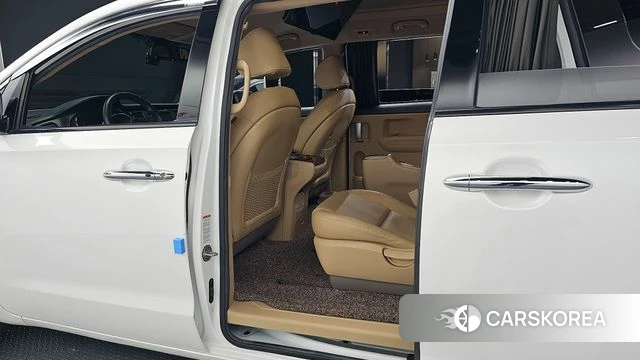 Kia All New Carnival 2018 Белый из Кореи, фото 3