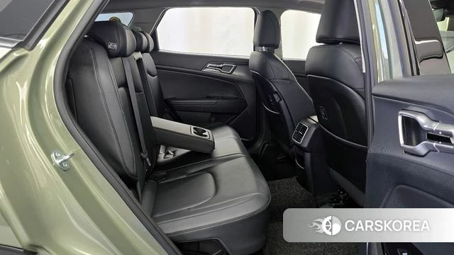 Kia Sportage 5th Generation Hybrid 2023 Светло-зеленый из Кореи, фото 3