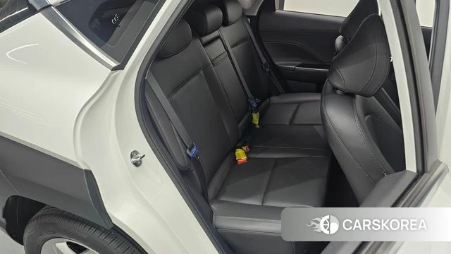 Hyundai Kona Hybrid (SX2) 2024 Белый из Кореи, фото 3