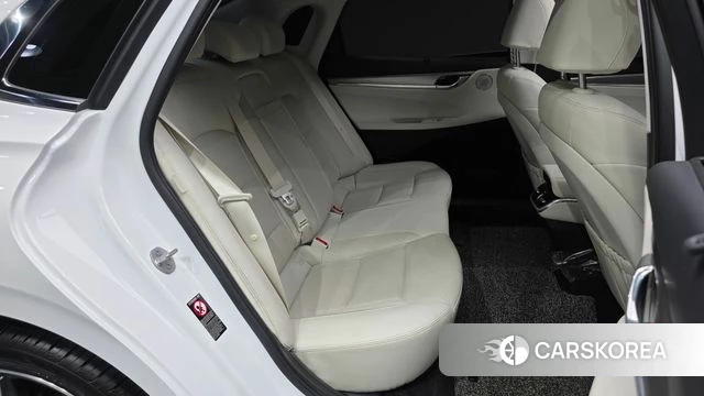 Hyundai The New Grandeur IG 2022 Белый из Кореи, фото 3