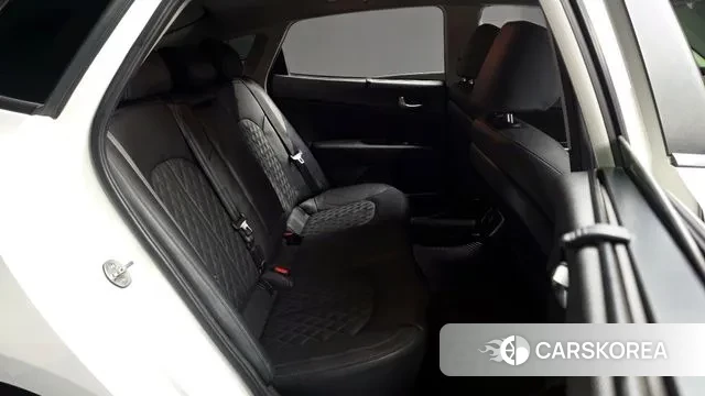 Kia The New K5 2nd generation 2018 Белый из Кореи, фото 3