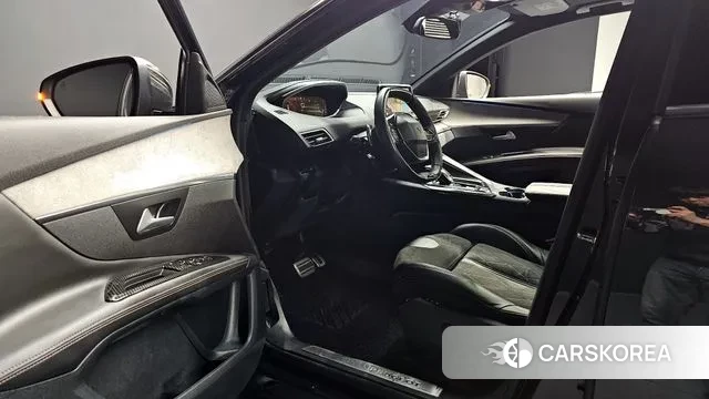 Peugeot 3008 second generation 2018 Синий из Кореи, фото 3