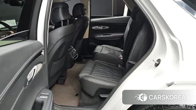 Genesis GV70 2022 Белый из Кореи, фото 3