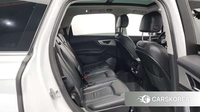 Audi Q7 (4M) 2019 Белый из Кореи, фото 3