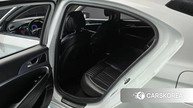 Genesis G70 2019 Белый из Кореи, фото 3
