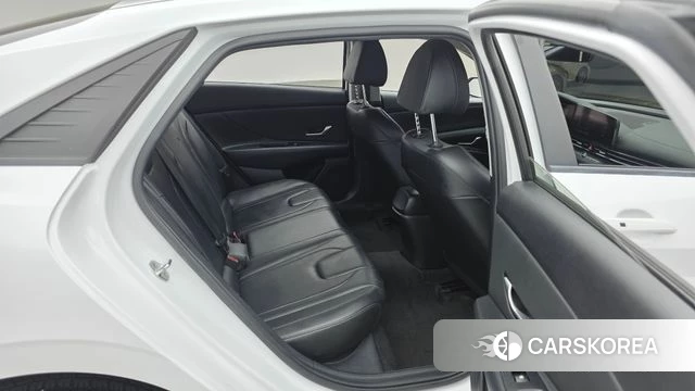 Hyundai Avante (CN7) 2021 Белый из Кореи, фото 3