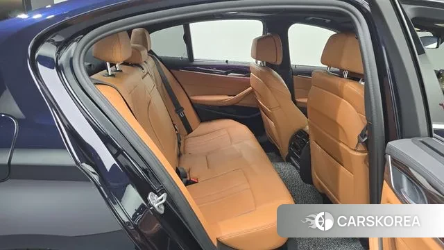 BMW 5 Series (G30) id 3011957 из Кореи 3