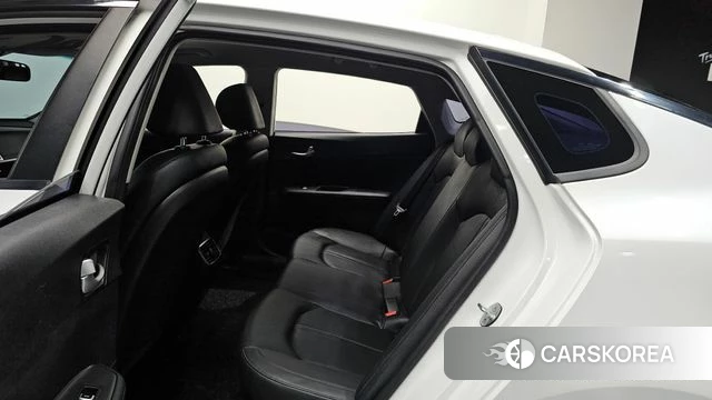 Kia K5 second generation 2018 Белый из Кореи, фото 3