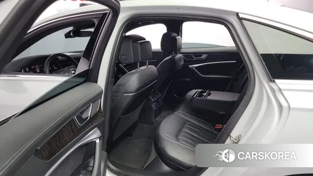 Audi A6 (C8) 2022 Белый из Кореи, фото 3