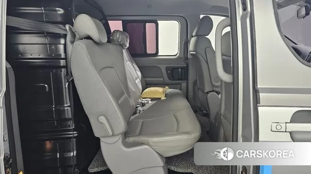 Hyundai The New Grand Starex 2019 Серебристо-серый из Кореи, фото 3