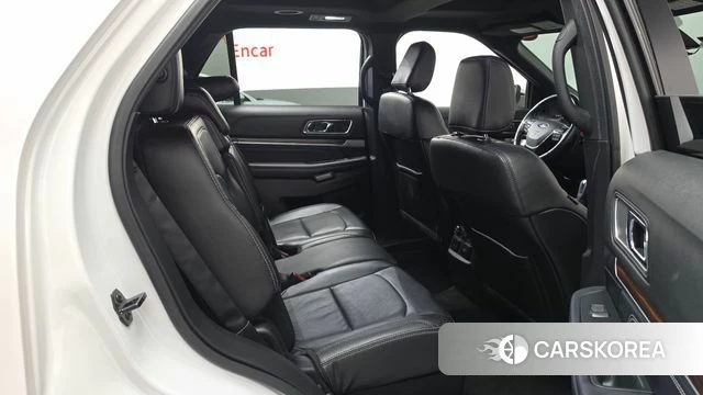 Ford Explorer 2018 Белый из Кореи, фото 3