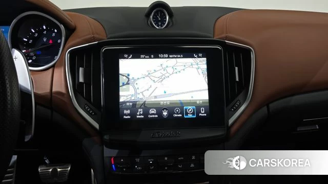 Maserati Ghibli 2019 Черный из Кореи, фото 3
