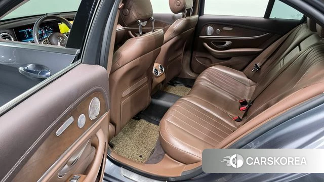 Mercedes-Benz E-Class W213 2019 Серый из Кореи, фото 3