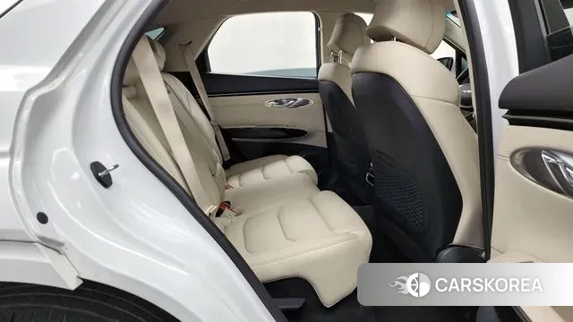 Genesis GV70 2021 Белый из Кореи, фото 3