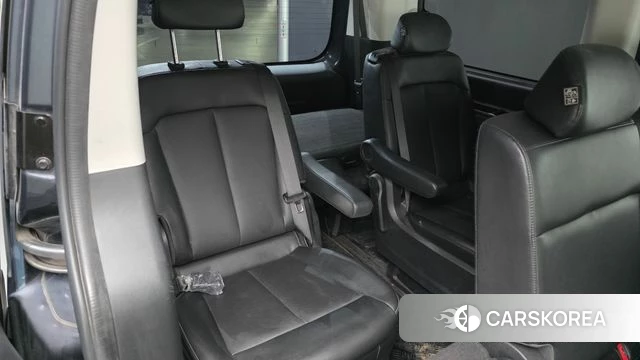 Hyundai Staria 2021 Серый из Кореи, фото 3
