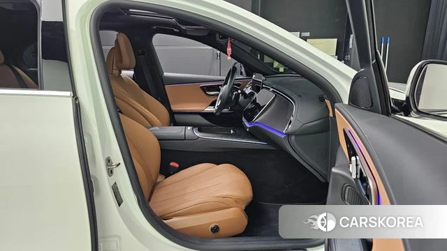 Mercedes-Benz E-Class W214 2024 Белый из Кореи, фото 3