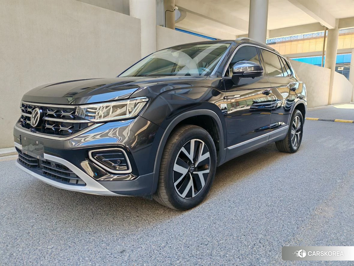Volkswagen Tanyue 2022 Темно-серый из Китая, фото 3