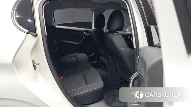 Peugeot 208 2018 Белый из Кореи, фото 3