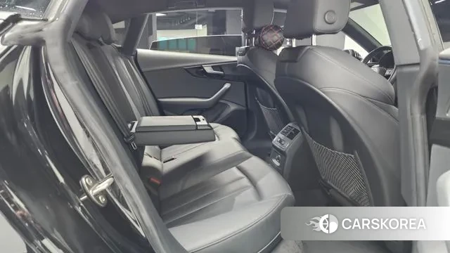 Audi A5 (F5) 2019 Черный из Кореи, фото 3