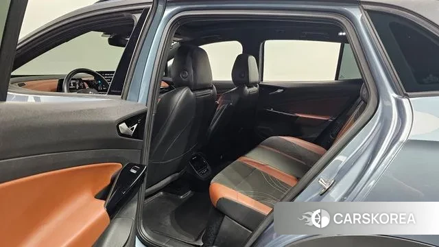 Volkswagen ID.4 2022 Серый из Кореи, фото 3