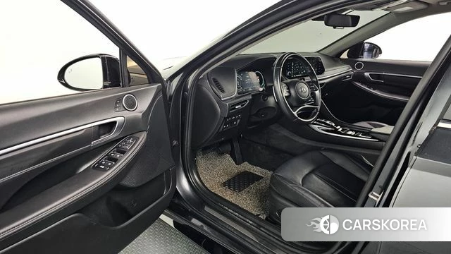 Hyundai Sonata (DN8) 2023 Серый из Кореи, фото 3