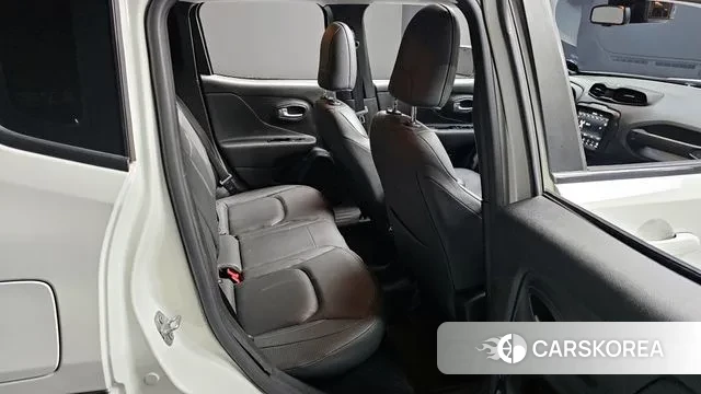 Jeep Renegade 2021 Белый из Кореи, фото 3