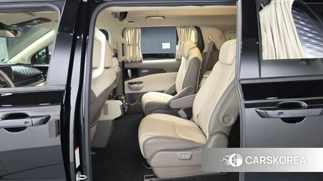 Kia Carnival 4th generation 2021 Черный из Кореи, фото 3