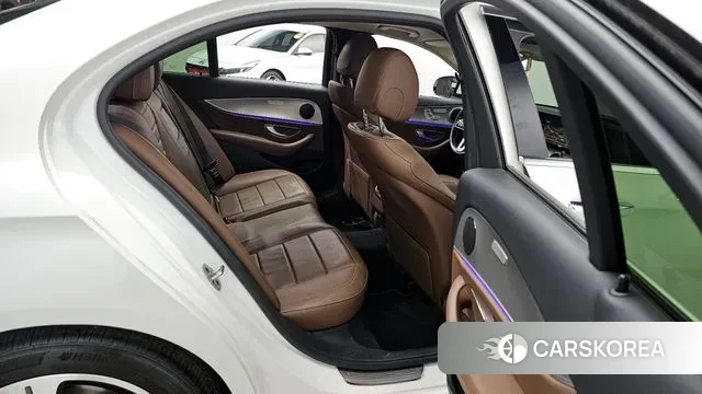 Mercedes-Benz E-Class W213 2019 Белый из Кореи, фото 3