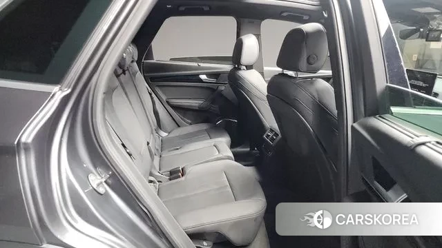 Audi Q5 (FY) 2021 Серый из Кореи, фото 3