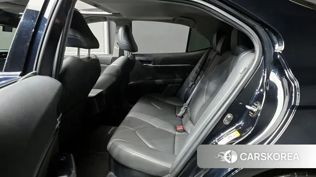 Toyota Camry (XV70) 2018 Черный из Кореи, фото 3