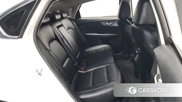 Kia Come New K3 2018 Белый из Кореи, фото 3