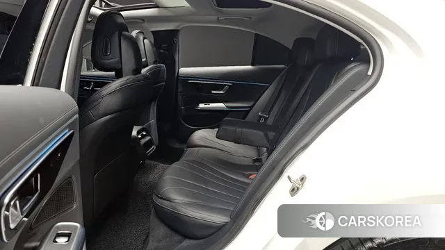 Mercedes-Benz E-Class W214 2025 Белый из Кореи, фото 3