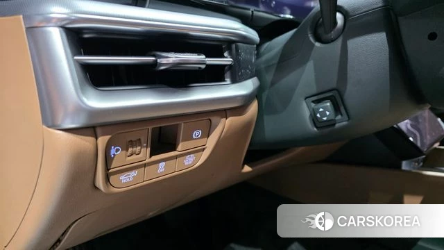 Hyundai Grandeur Hybrid (GN7) 2024 Белый из Кореи, фото 3