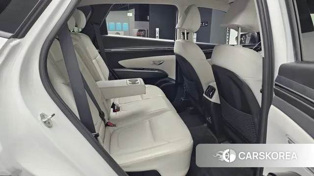 Hyundai Tucson Hybrid (NX4) 2022 Белый из Кореи, фото 3