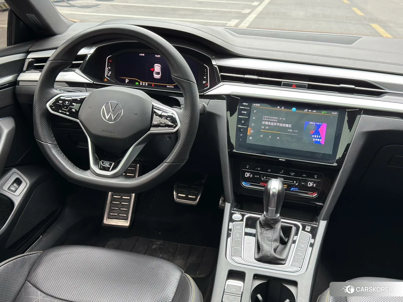 Volkswagen CC 2022 Темно-серый из Китая, фото 3