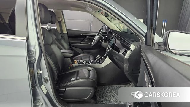 Ssangyong Beautiful Korando 2022 Серый из Кореи, фото 3