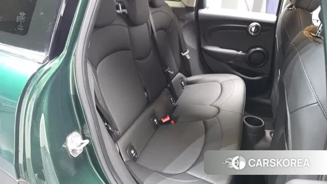 Mini Cooper 2019 Зеленый из Кореи, фото 3