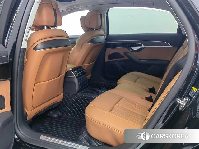 Audi A8 2023 Черный из Китая, фото 3