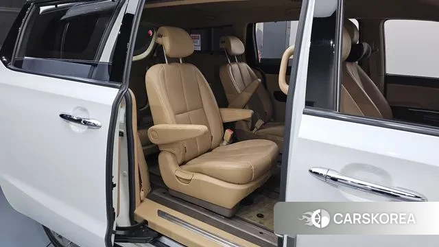 Kia The New Carnival 2019 Белый из Кореи, фото 3