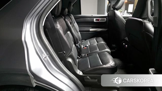 Ford Explorer 6th Generation 2021 Серый из Кореи, фото 3