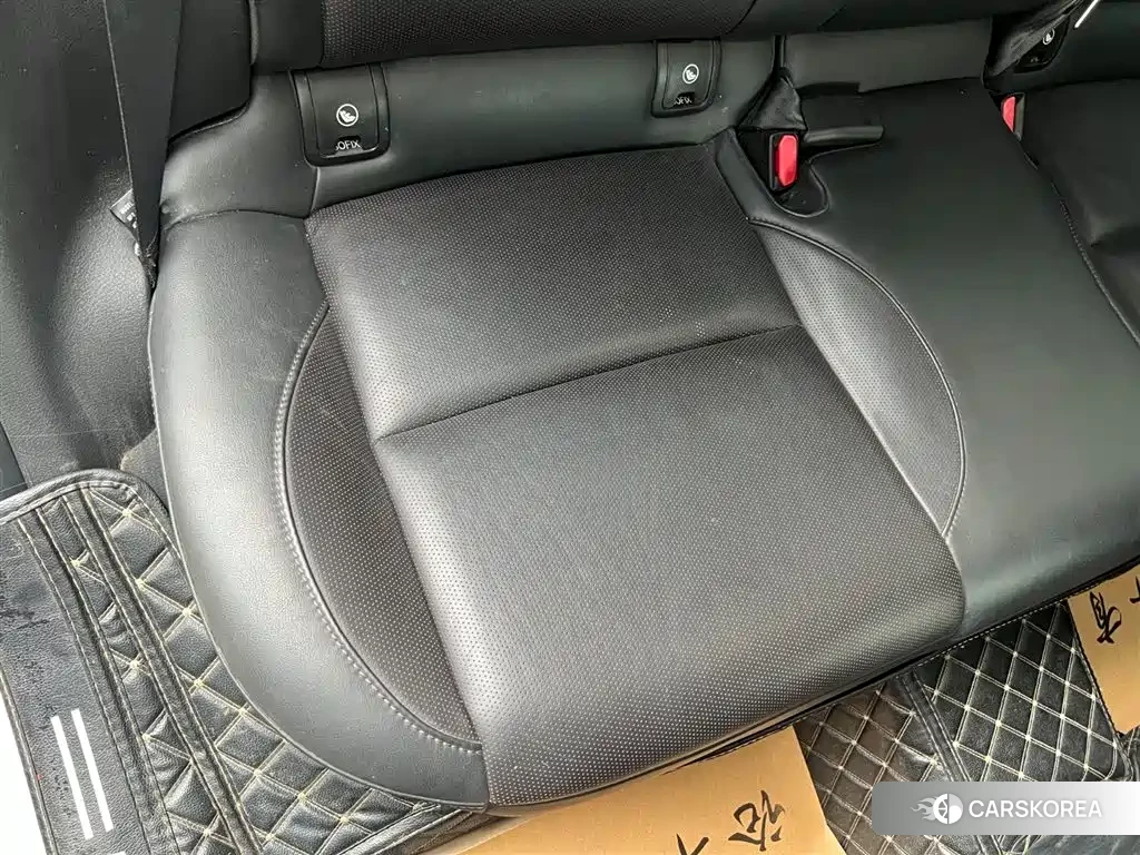 Mazda 3 2022 Белый из Китая, фото 3