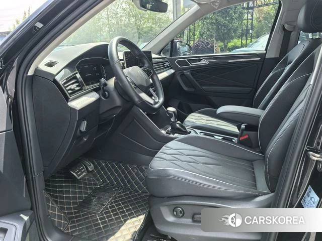 Volkswagen Tiguan L 2023 Черный из Китая, фото 3